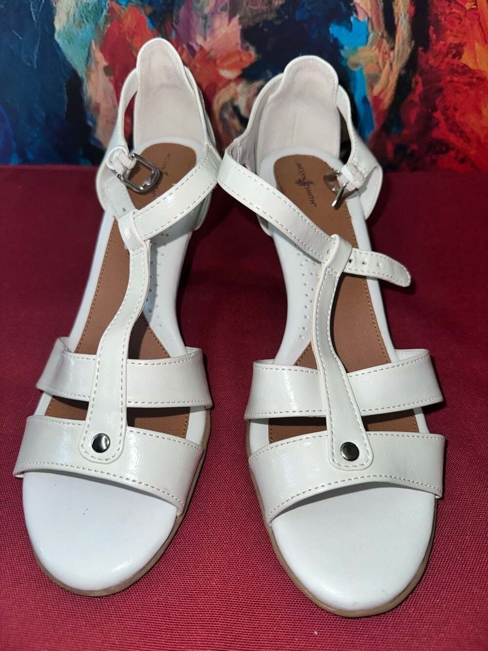 No.23 Jaclyn Smith White Heels Size 8.5